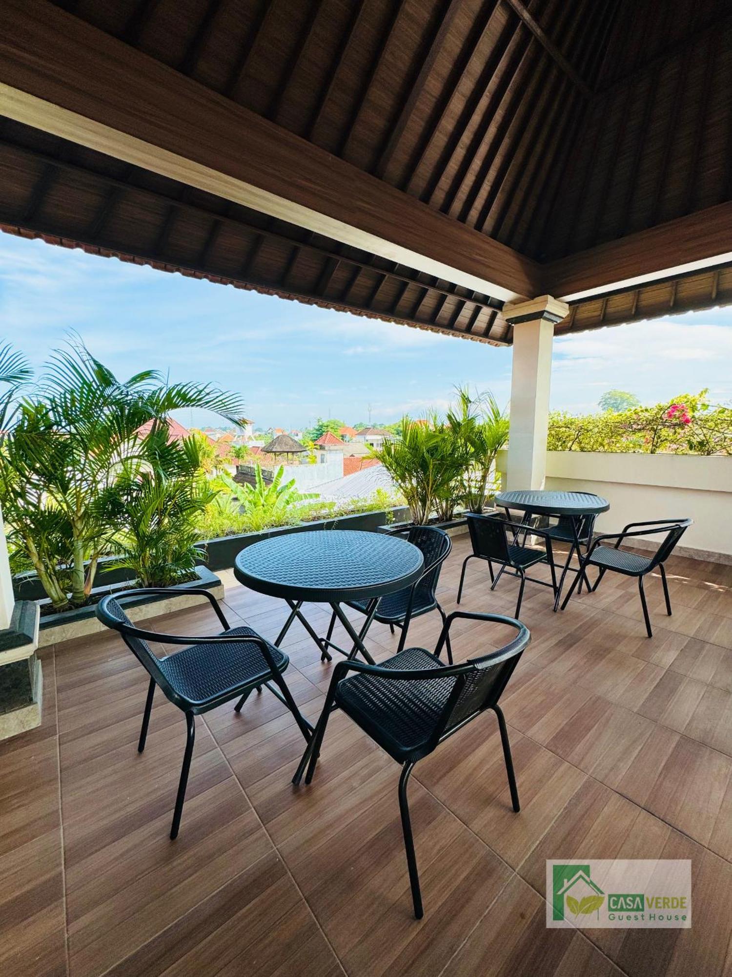 Casa Verde Guest House Sempidi Экстерьер фото